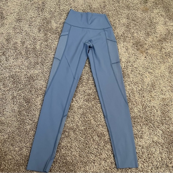 {offline by aerie} goals workout leggings with mesh side details and pockets - Picture 1 of 9